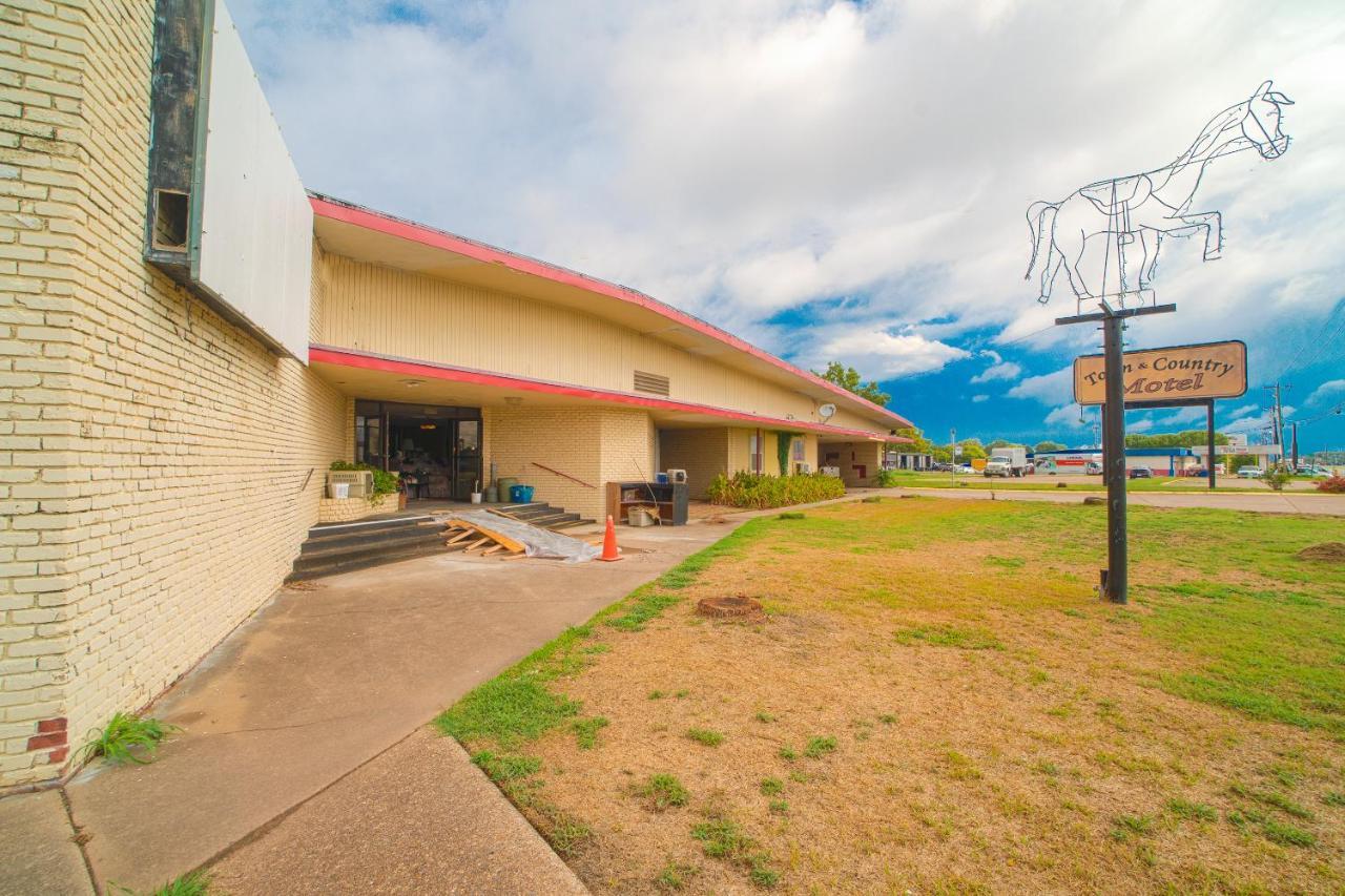 Town & Country Motel Bossier City By Oyo Exterior photo