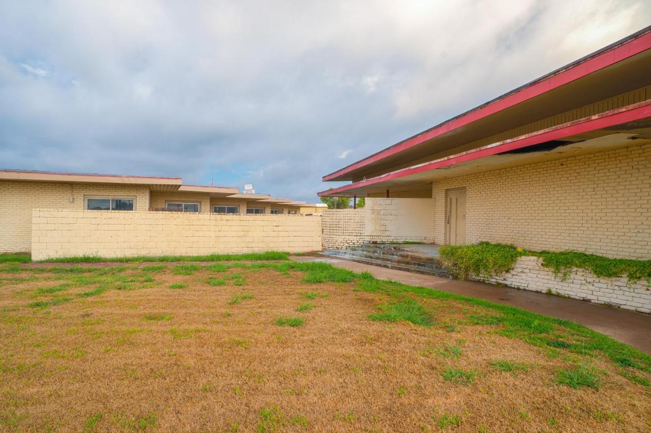 Town & Country Motel Bossier City By Oyo Exterior photo